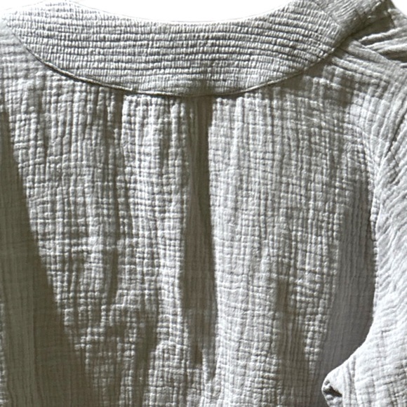 Sunday's Textured Smocked Cuffs Long Sleeve Split Top - Picture 11 of 15